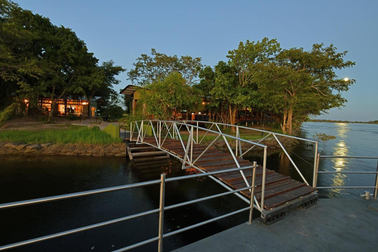 Zambezi Mubala Lodge Katima Mulilo Dış mekan fotoğraf
